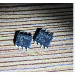 MAX3082ESA